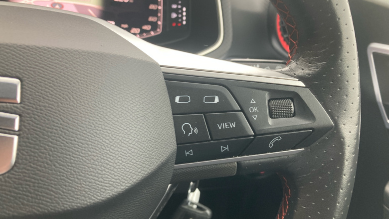 SEAT Arona 1.0 TSI 110 FR Sport 5dr Petrol Hatchback